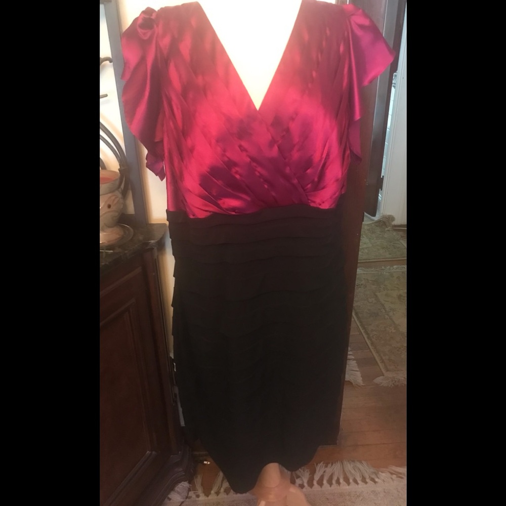 Roz & Ali by DressBarn Party Dress Size 14W